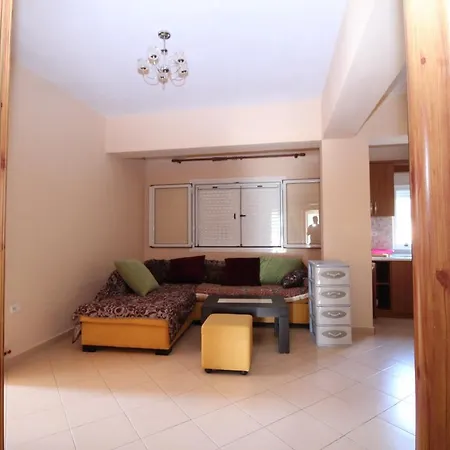 Arqile Apartements * Himare