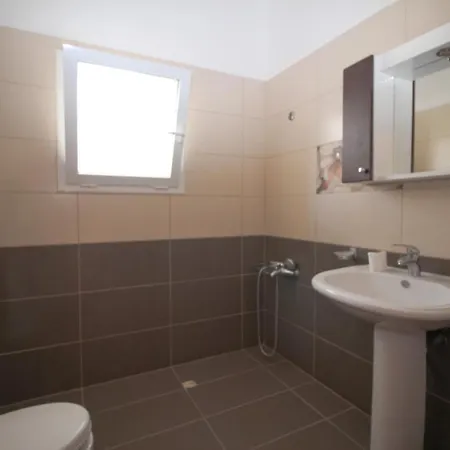 Arqile Apartements Apartment Himarë