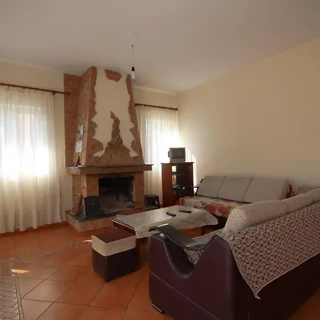 Arqile Apartements Himare